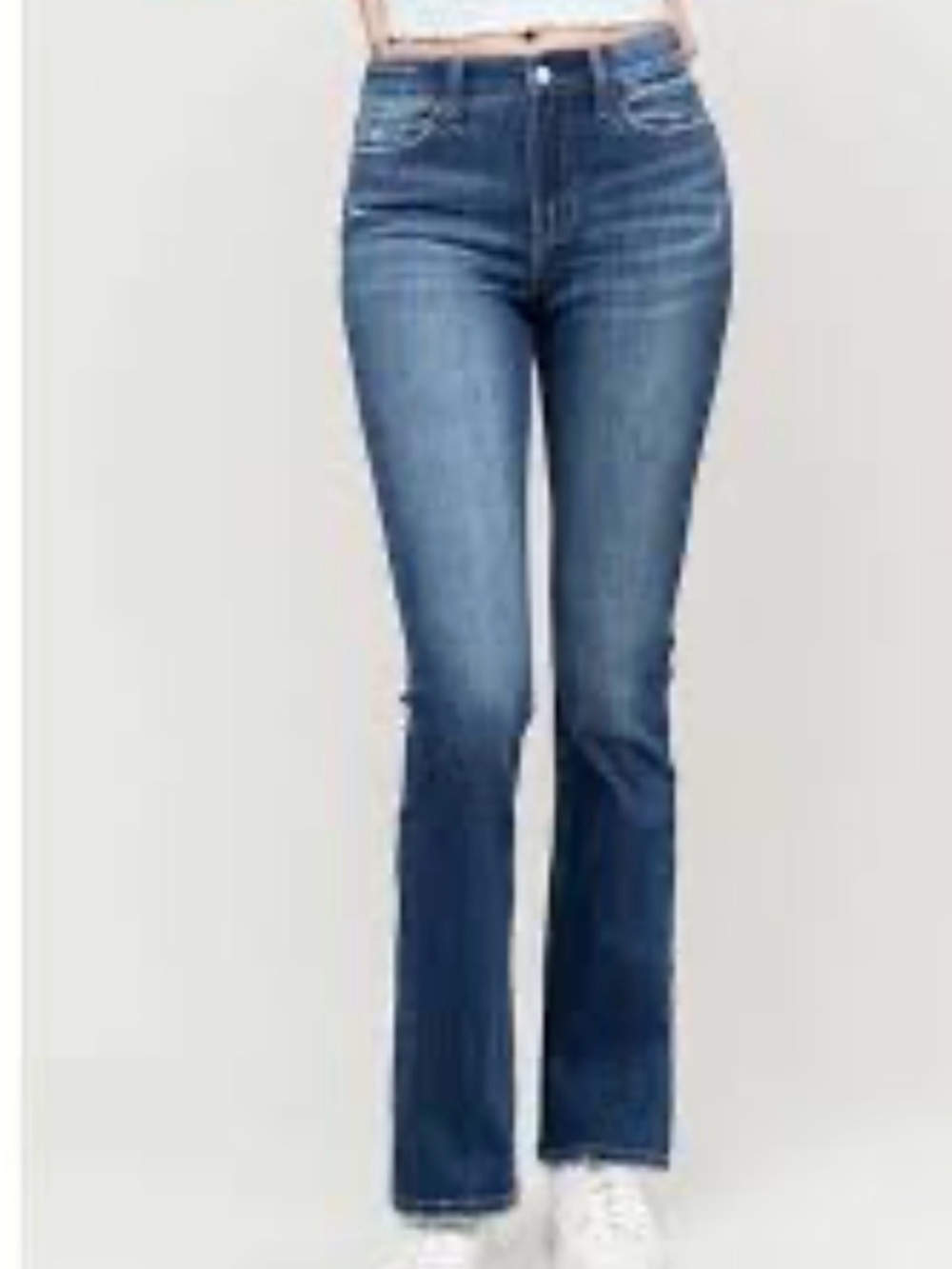 Alison Mid rise Flare Vervet Blue Jeans in size 24